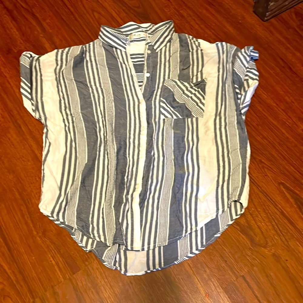 Mahina always and forever gray and white striped top size medium
